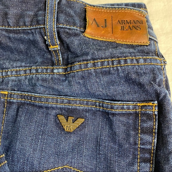 Armani Jeans size 31 - Picture 5 of 7